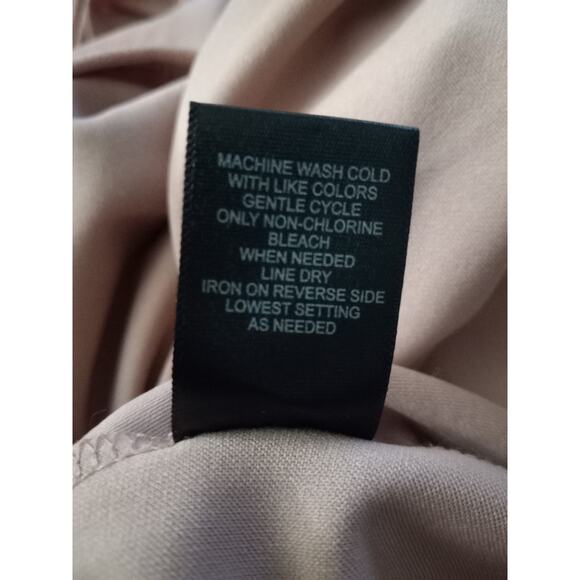 NWT Trixxi Francesca's Pink Shirred Fit & Flare Dress Sz XL Faux Wrap Shirred - Picture 8 of 10